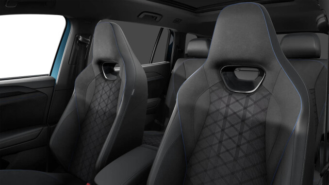 Volkswagen Tayron 2.0 TDI R-Line 5dr DSG7 [7 Seat] Diesel Estate - Image 6